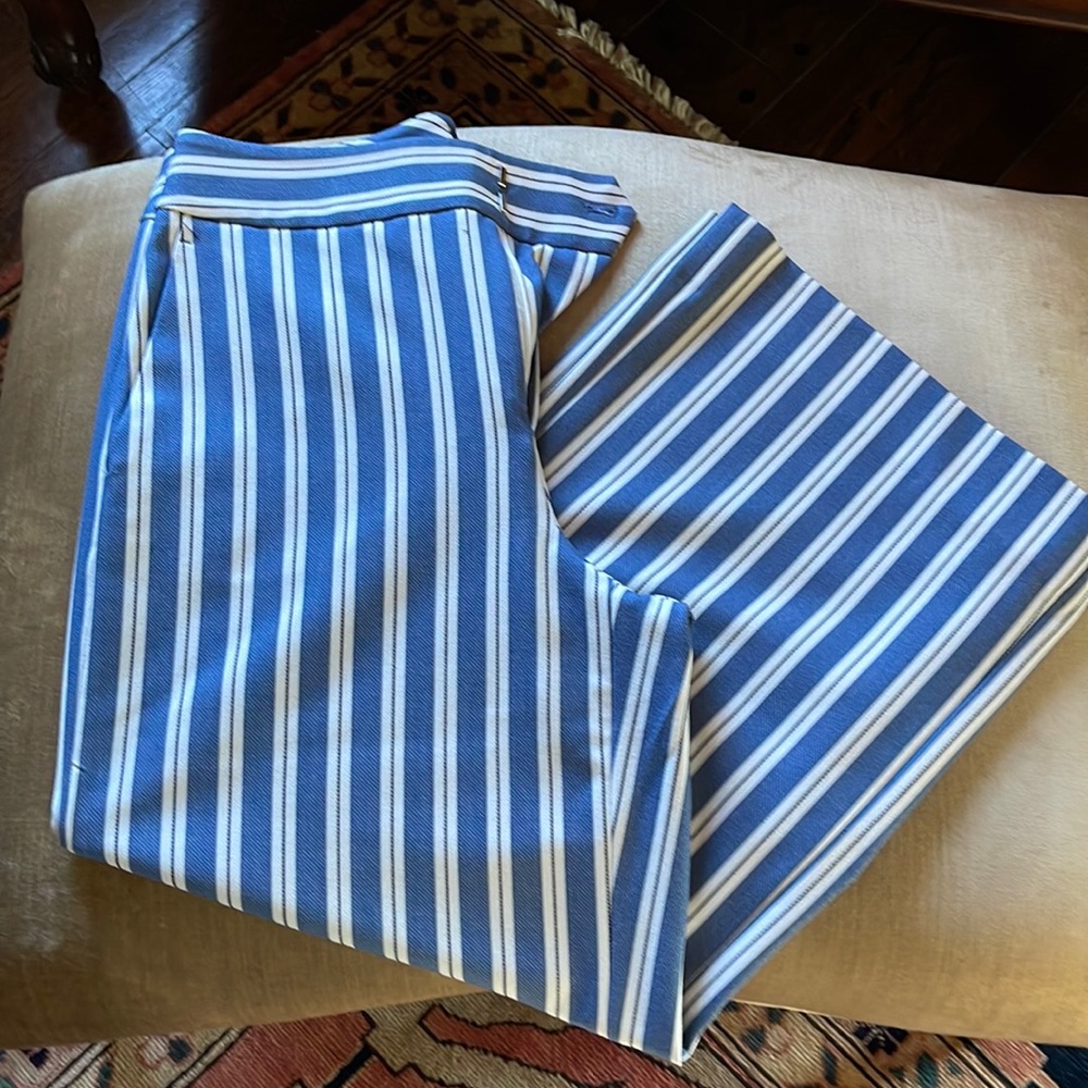 Capri pants